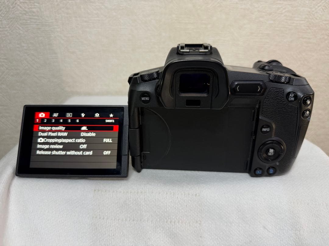 美品フルセットCanon EOS R+レンズ3本＋ジンバル＋周辺機器まとめ売り