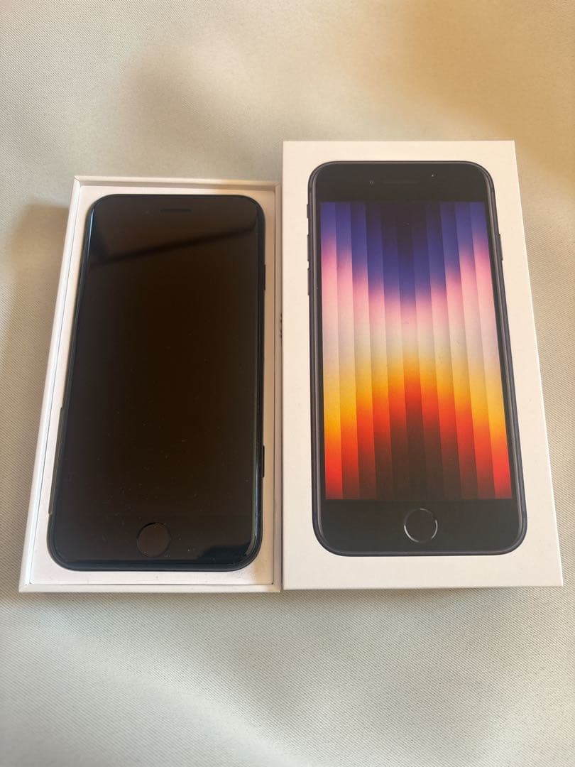 iPhone SE(第3世代) 64GB 88% SIMフリーApple