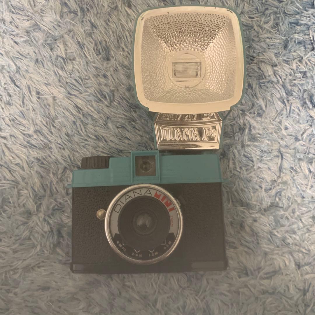 フィルムカメラ    Diana & Flash