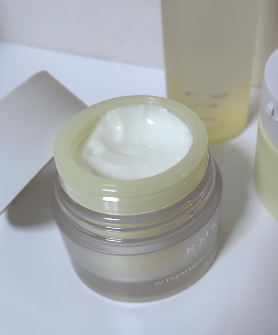 化粧品　ＲＭＫ　Ｗトリートメントシリーズ　３点