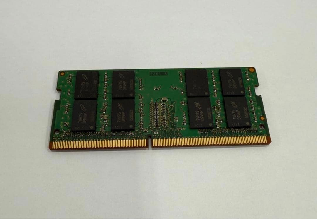 16GB メモリーPC4-2400Tノートパソコン用動作確認済みです。