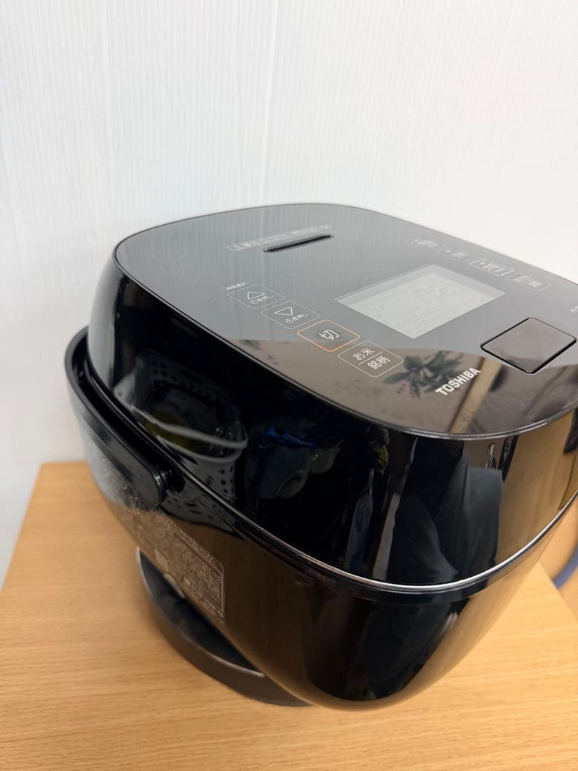TOSHIBA真空圧力IH炊飯器RC-10VSV1.0L動作品 美品2023年齢