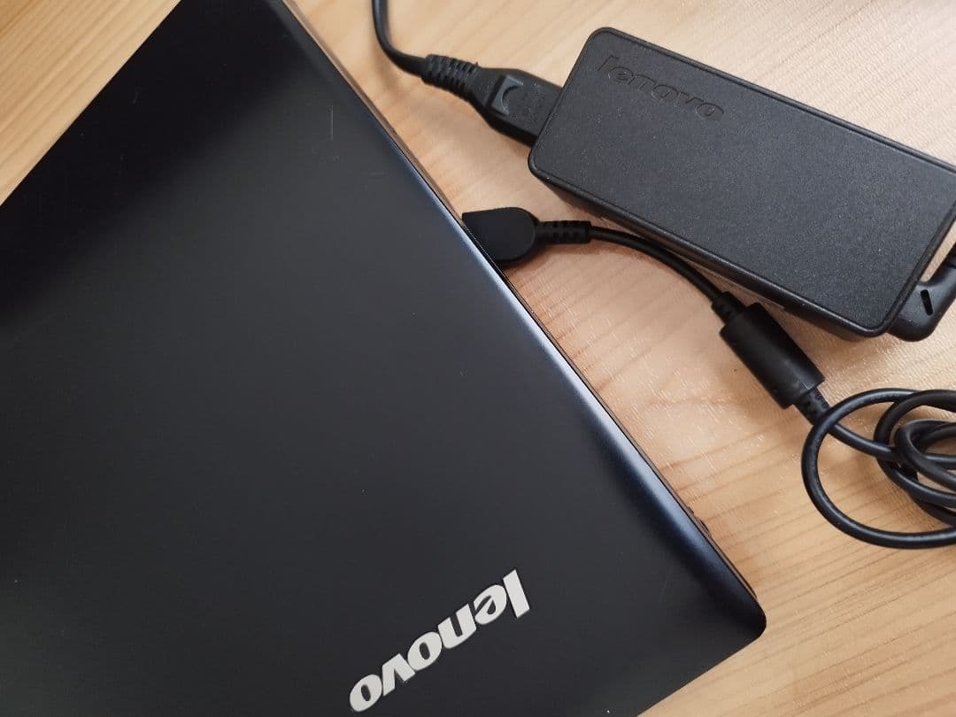 Windows 11 Lenovo B40 ノートPC SSD/メモリ換装済み