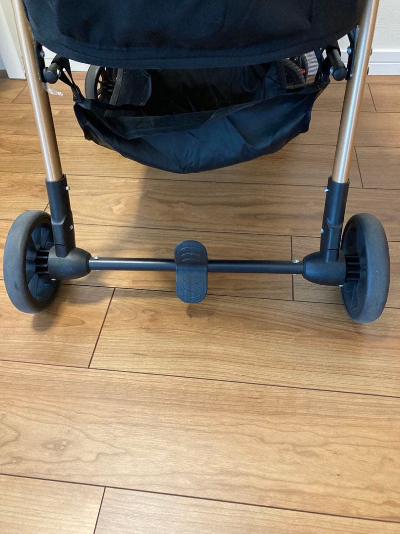 大きめ　YinLaier ペットカート 折りたたみ式／分離可／大型猫・小型中型犬