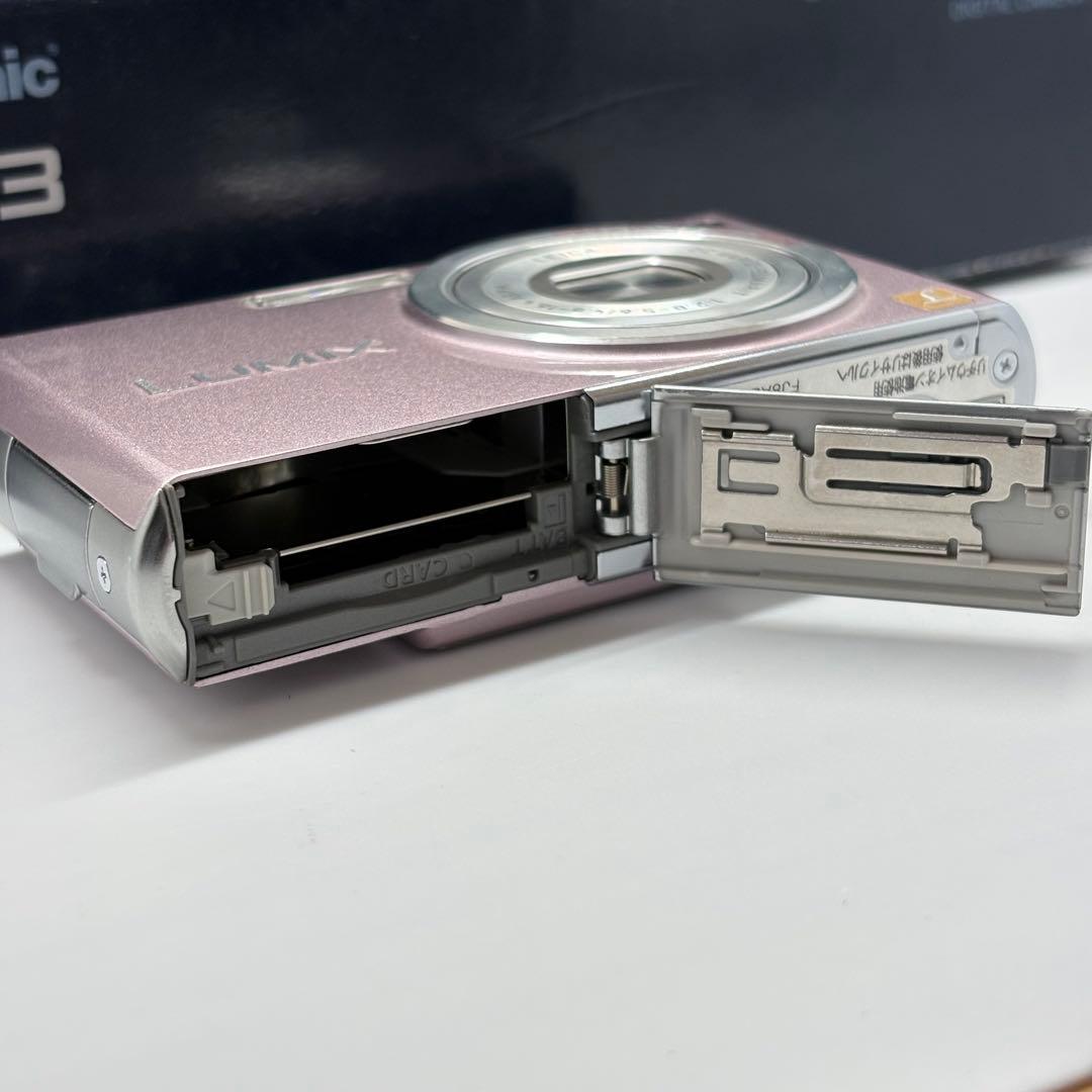 2812 極美品‼︎ パナソニック LUMIX FX33 ピンク デジタルカメラ