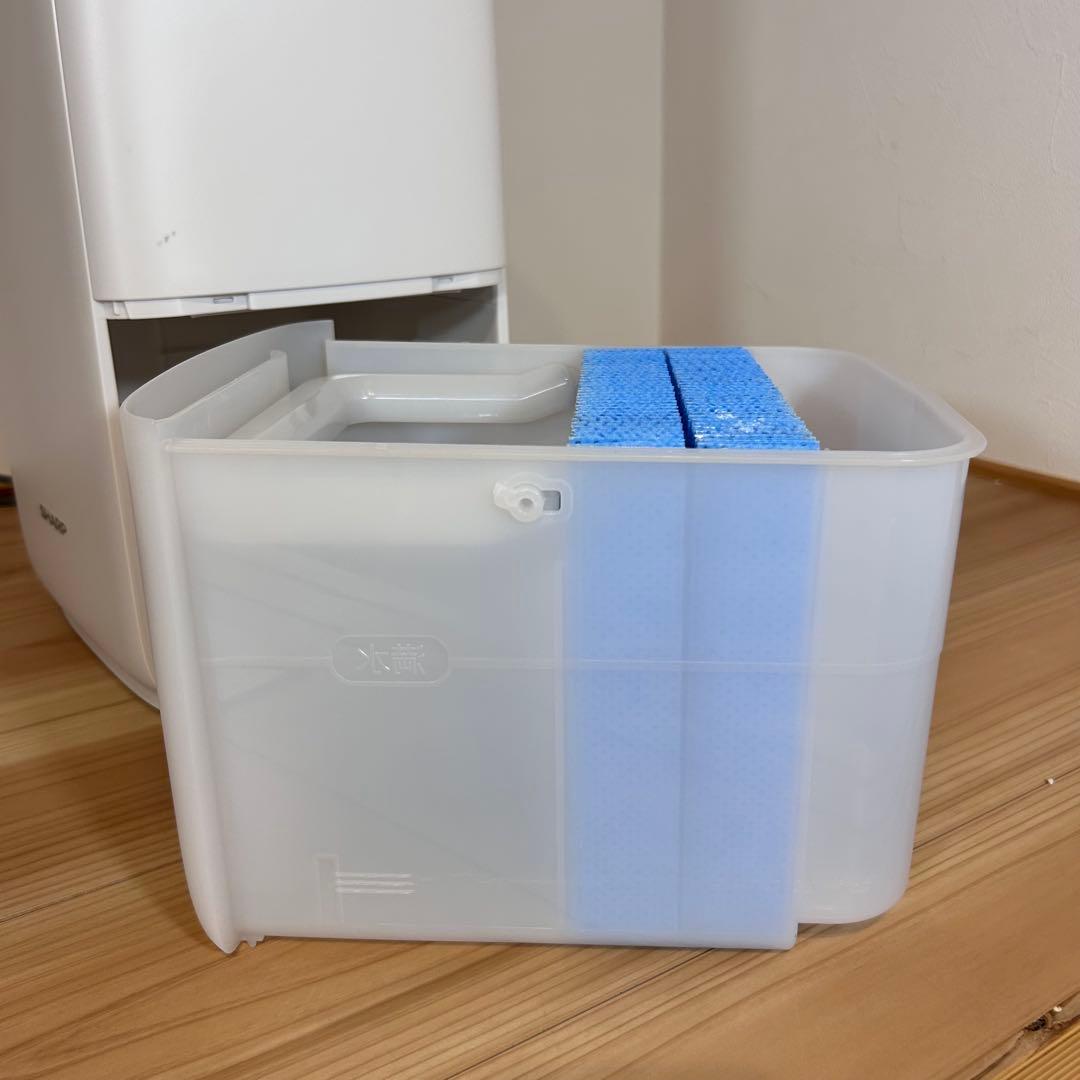 シャープ 加熱気化式加湿器 加湿器 HV-R55-W 2022年製