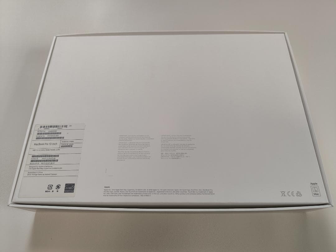 【お得】MacBook Pro 13 2.8GHz i7/16GB/1TB