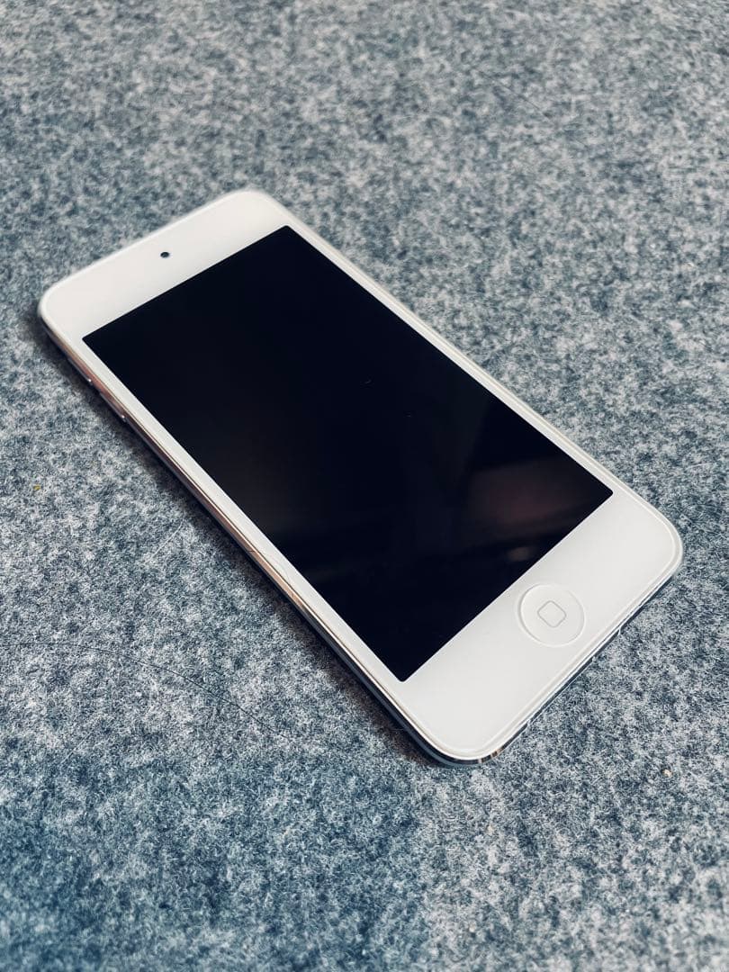 【新品バッテリー交換済】アップル iPod touch 第6世代 32GB