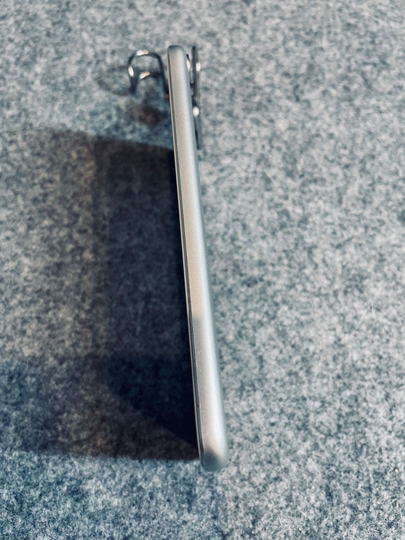 【新品バッテリー交換済】アップル iPod touch 第6世代 32GB