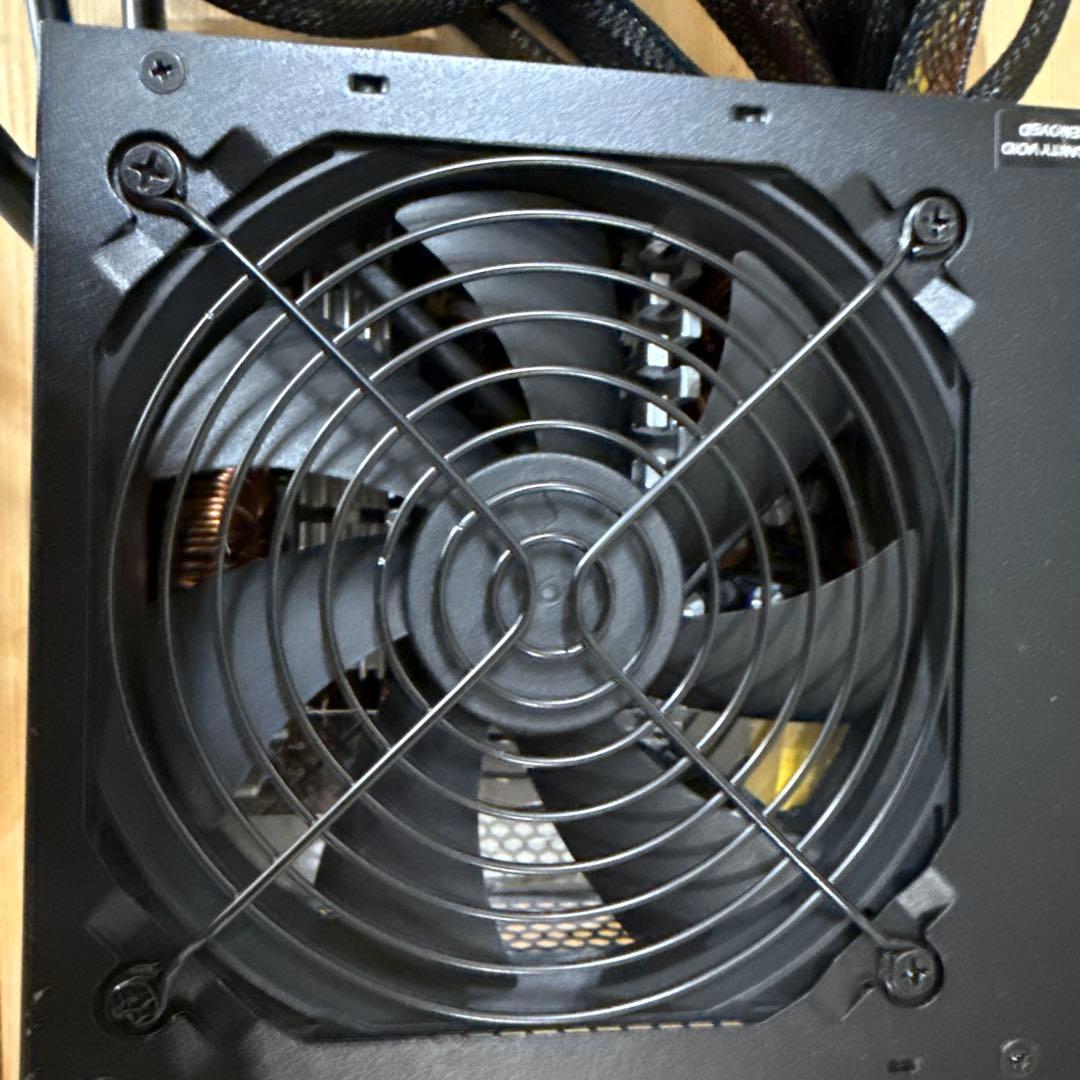 Thermaltake SMART 600W 電源ユニット