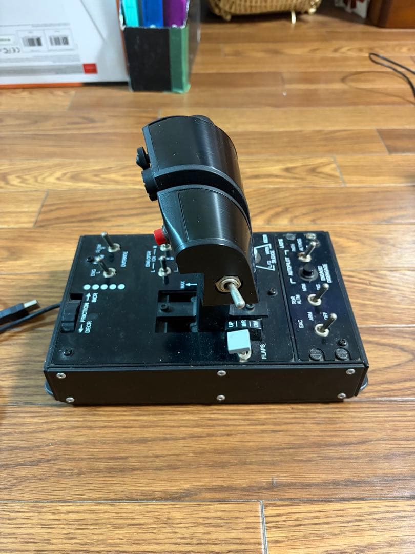 THRUSTMASTER HOTAS WARTHOG ラダーペダル 設定書