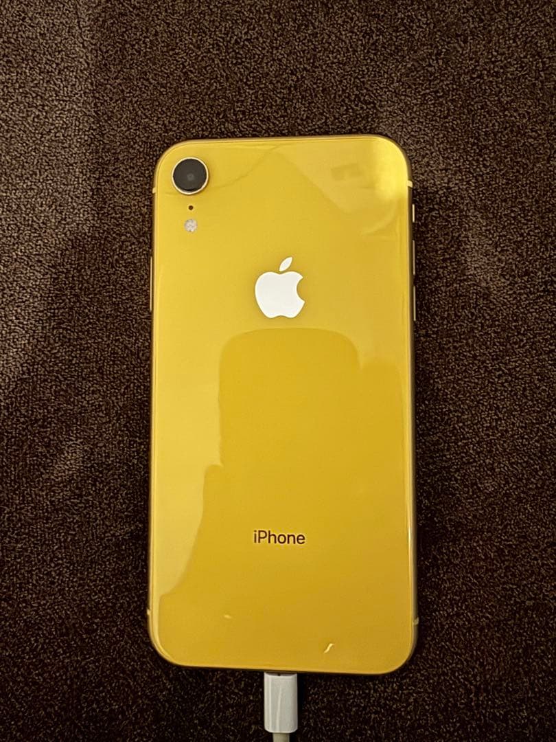 【ジャンク】iPhone XR イエロー　充電ケーブル接続不良