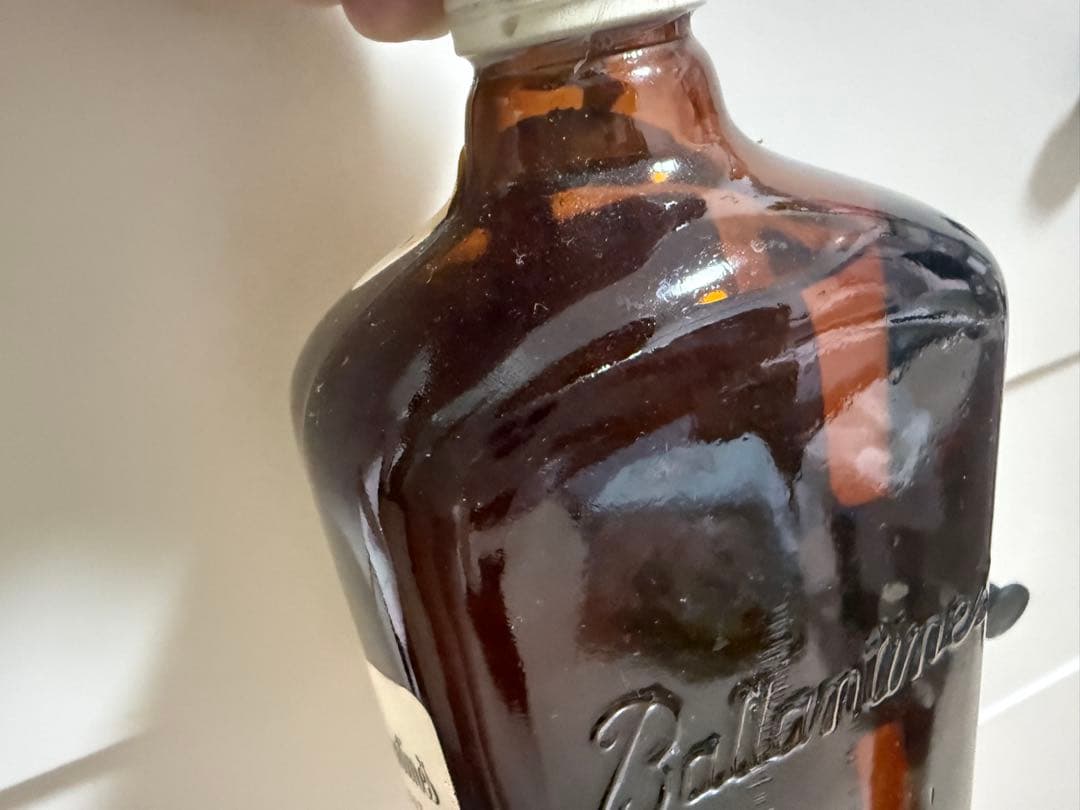 【古酒】70年台後半〜80前半流通青赤旗　Ballantine's FINEST