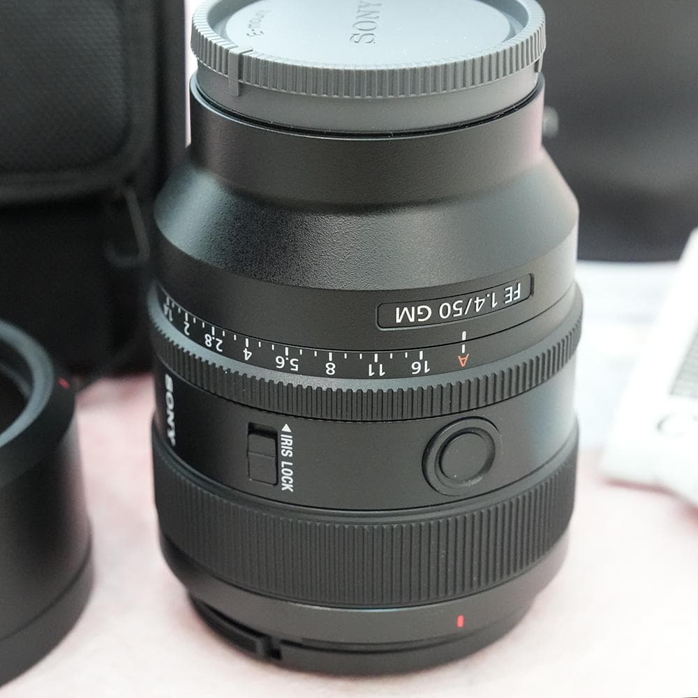 【極美品・保証期間あり！】SONY FE 50mm F1.4 GM レンズ