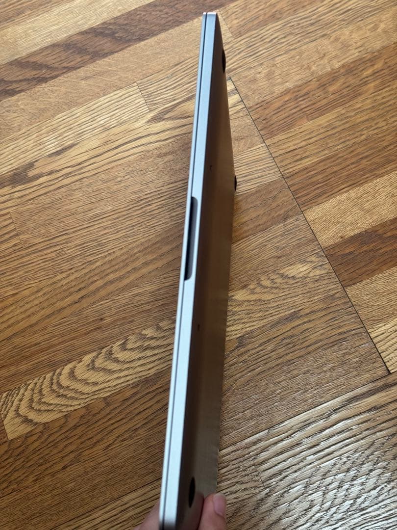MacBook Pro M1 (2020) シルバ