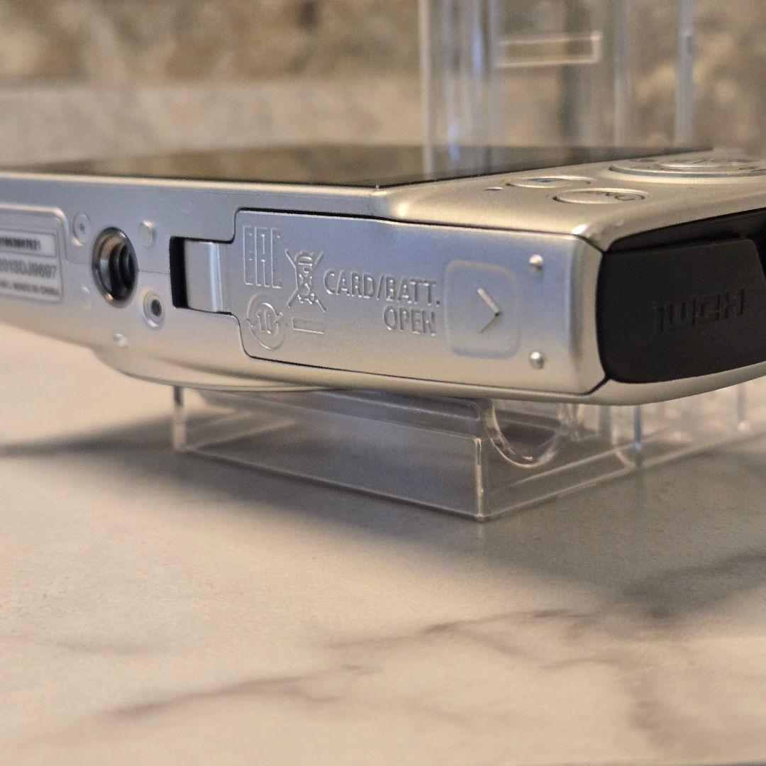 Canon IXY 630 シルバー デジタルカメラ　イクシー　キャノン