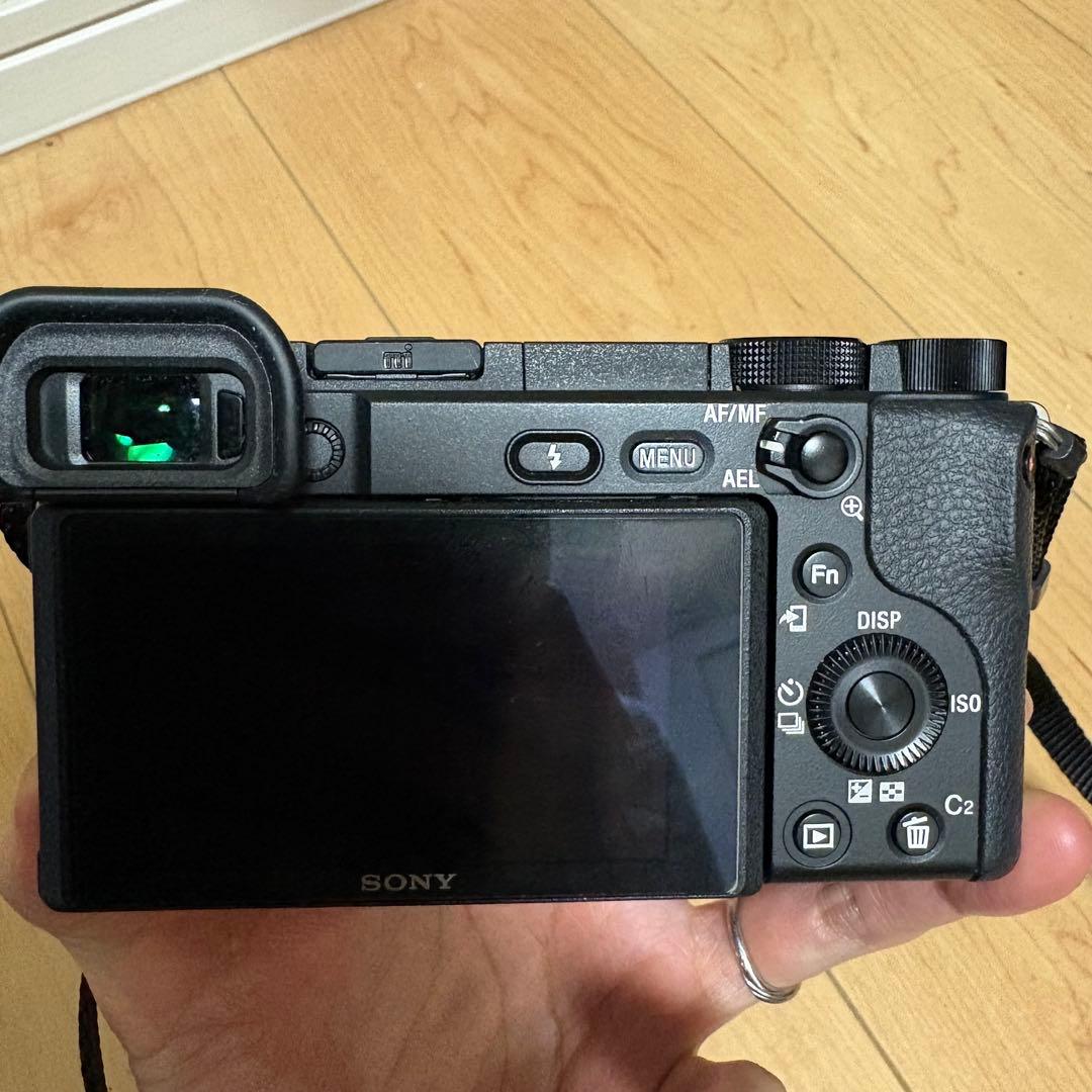 Sony α6400 ミラーレスカメラ ダブルレンズキット