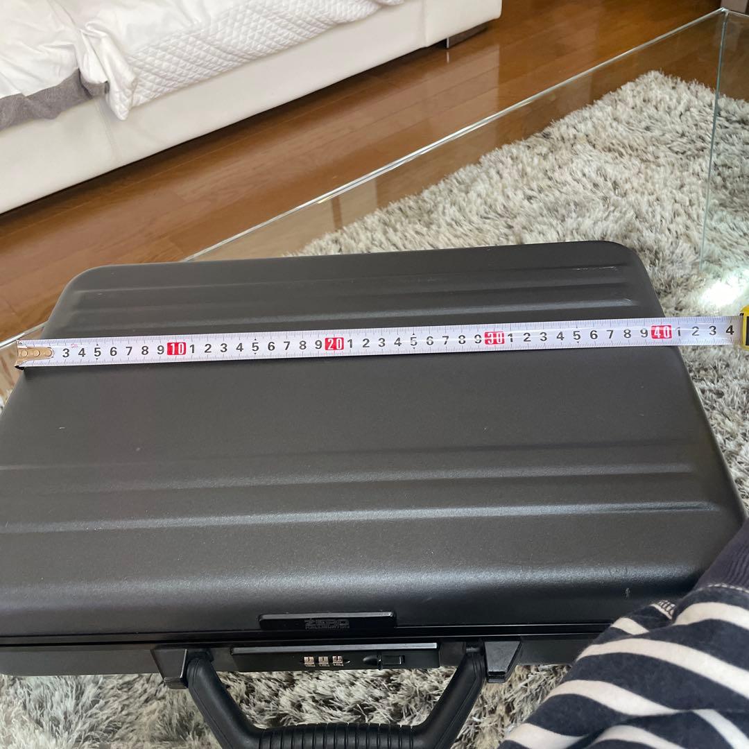 ZERO HALLIBURTON セキュリティケース 　アタッシュケース
