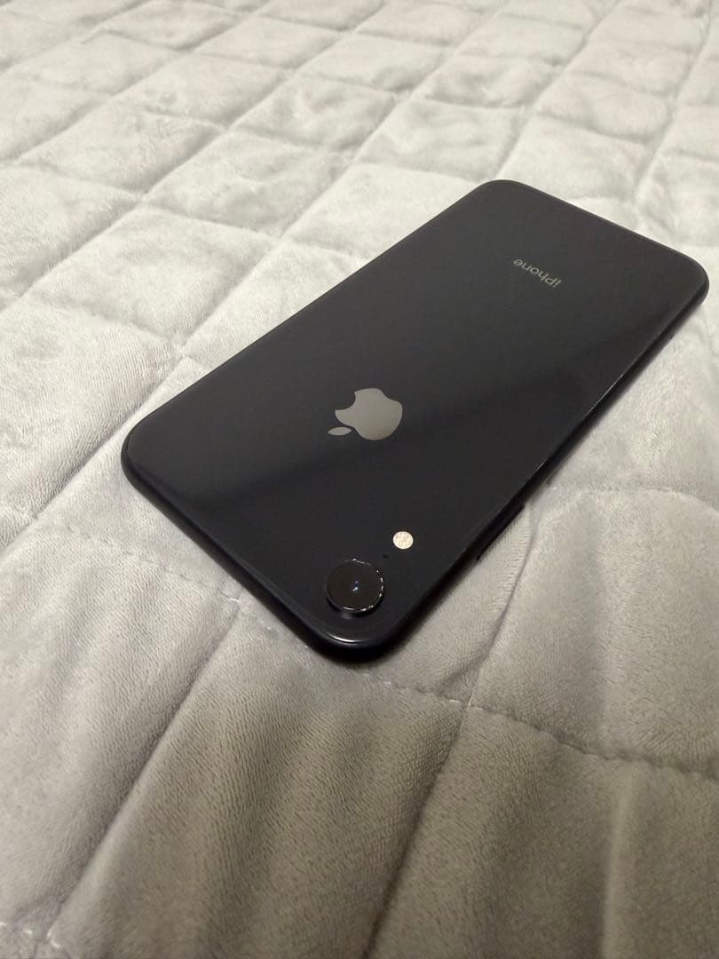 Apple iPhone XR 256GB ブラック　本体　付属品あり　美品