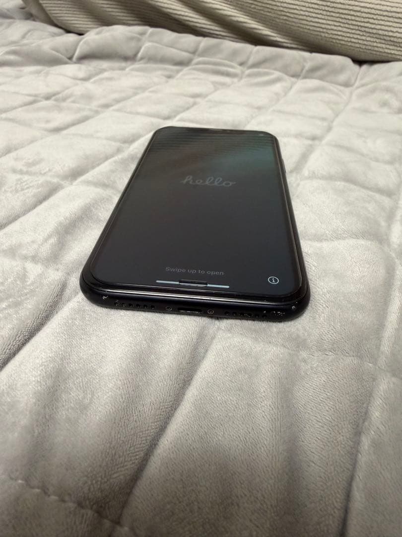 Apple iPhone XR 256GB ブラック　本体　付属品あり　美品