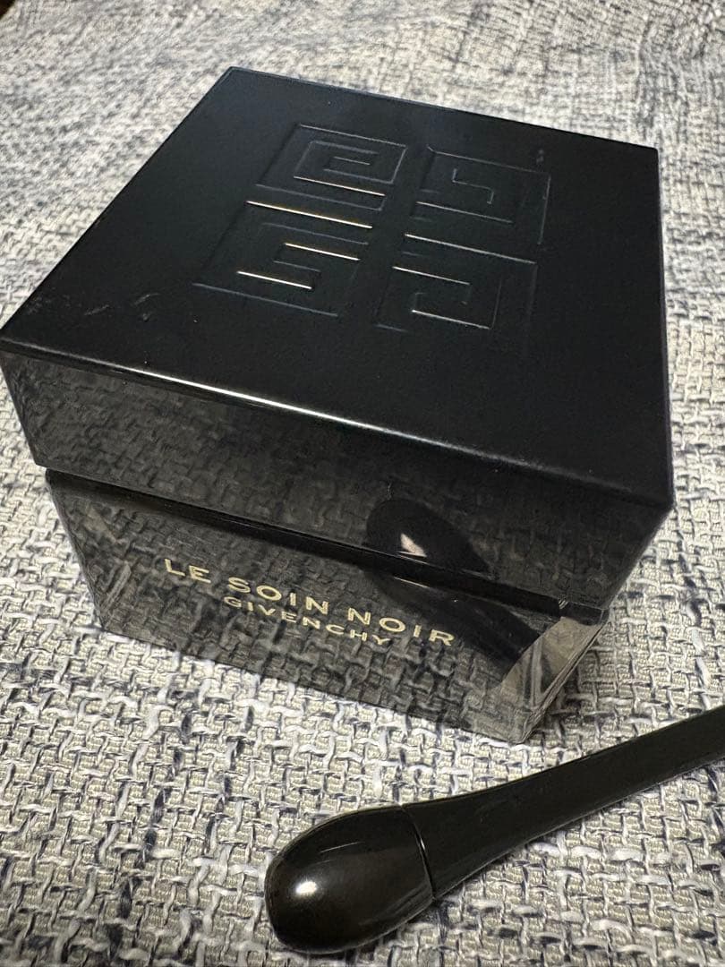 GIVENCHY ソワン ノワール クレーム N 50ml