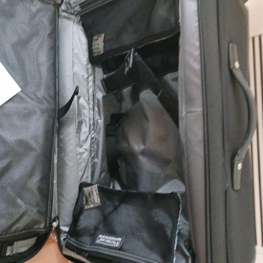 Victorinox 中型 スーツケース 2輪 スーツ収納 黒 ビジネス 旅行