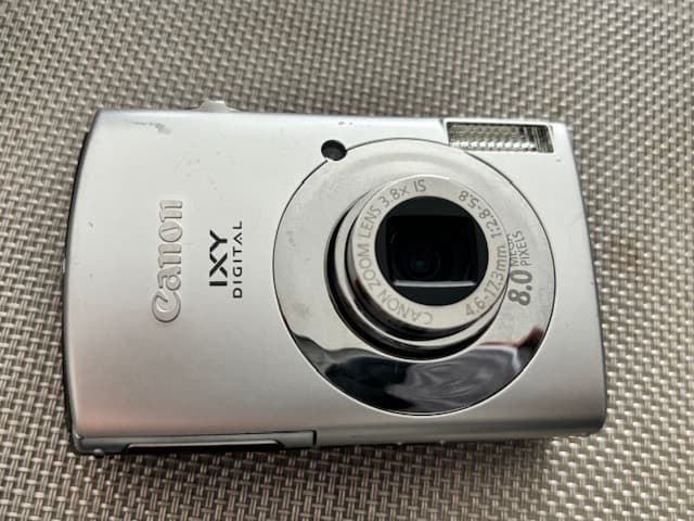 【動作確認済】Canon キャノン IXYDIGITAL 910IS シルバー