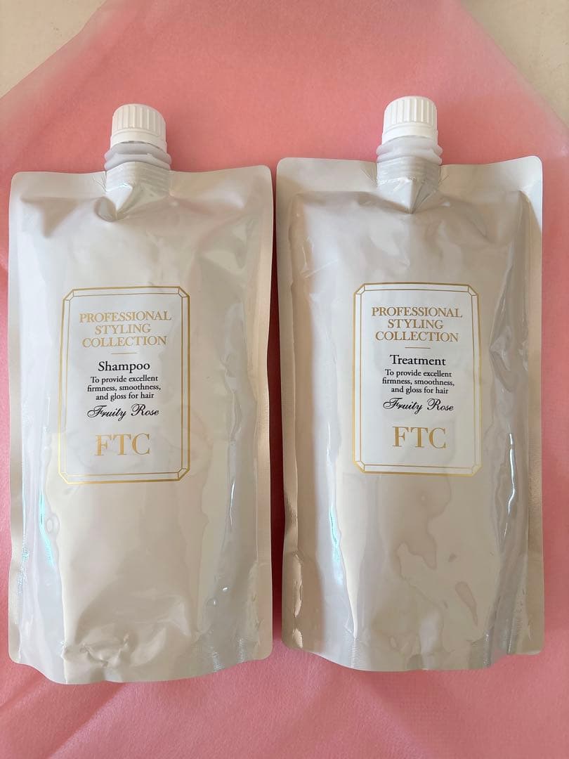 FTCプロフェッショナルスタイリングシャンプー&トリートメントレフィルおまけ付き