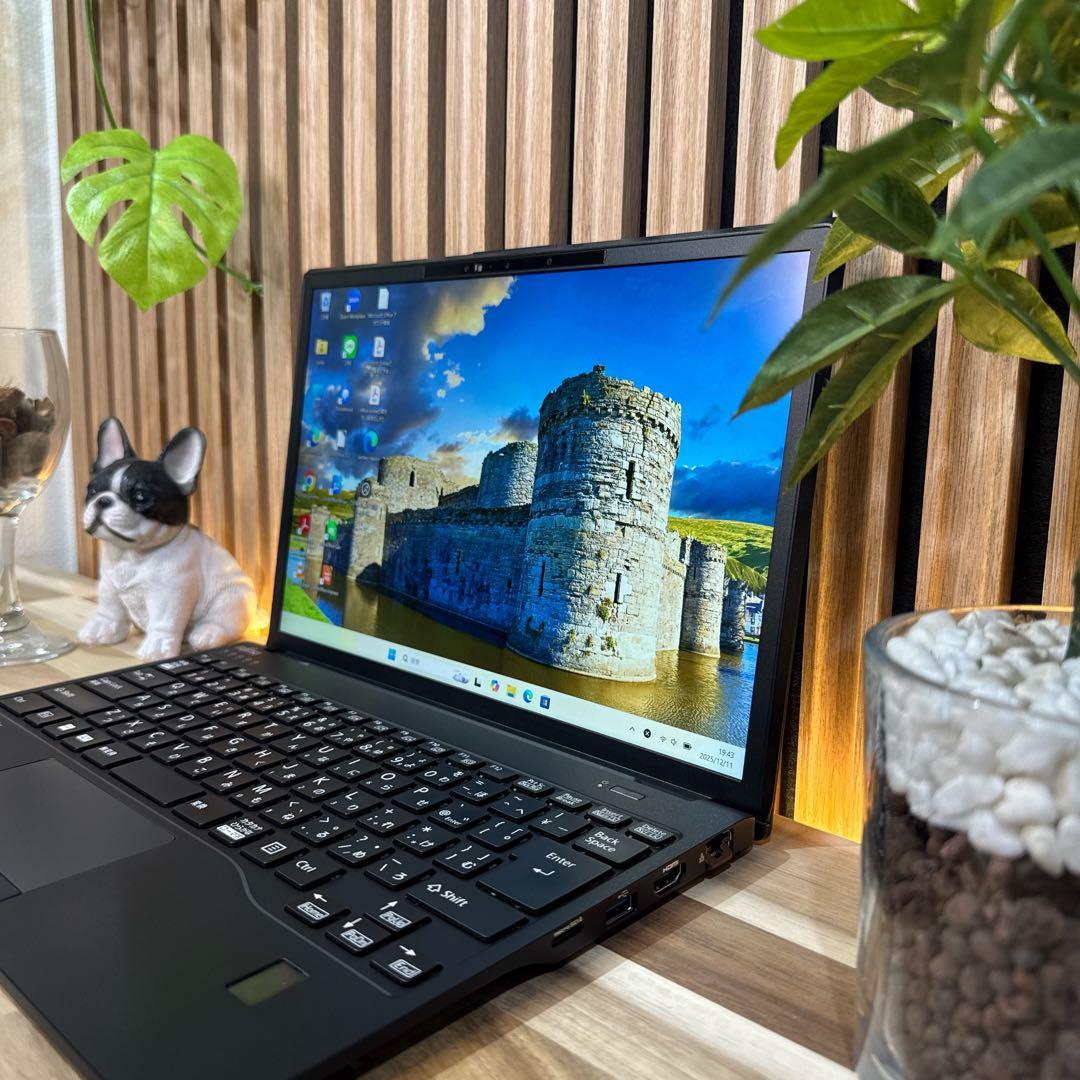 新型2023年モデル‼️LIFEBOOK U9313☘️第13世代☘ノートパソコン