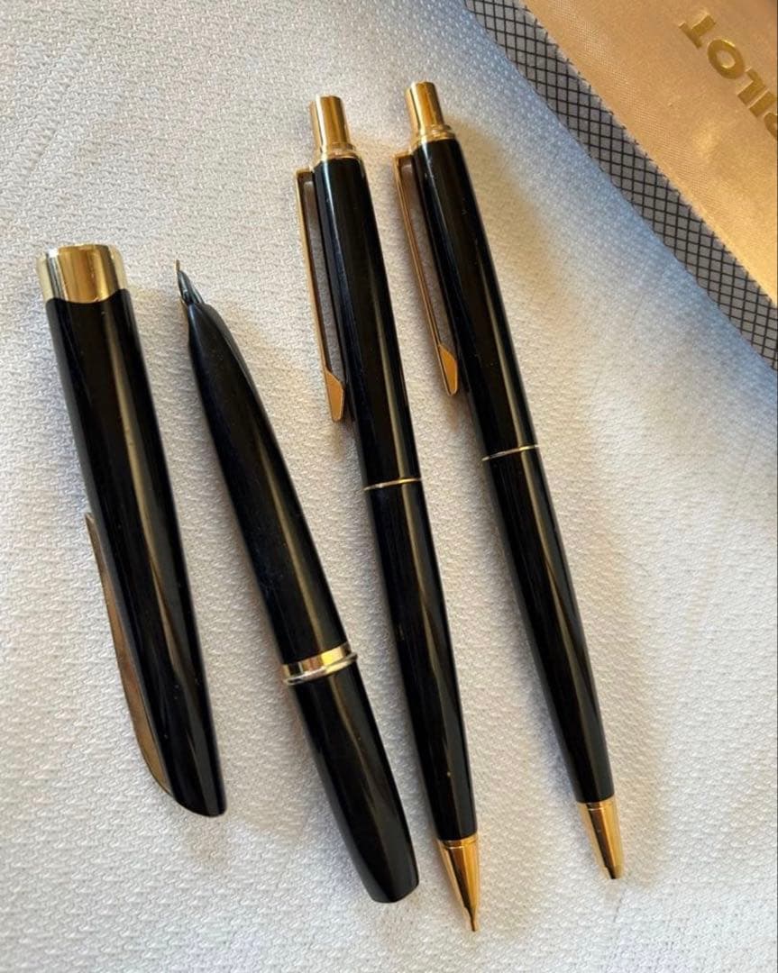 PLATINUM 18K 万年筆 ＋ PILOT ボールペン・シャープペン 3本