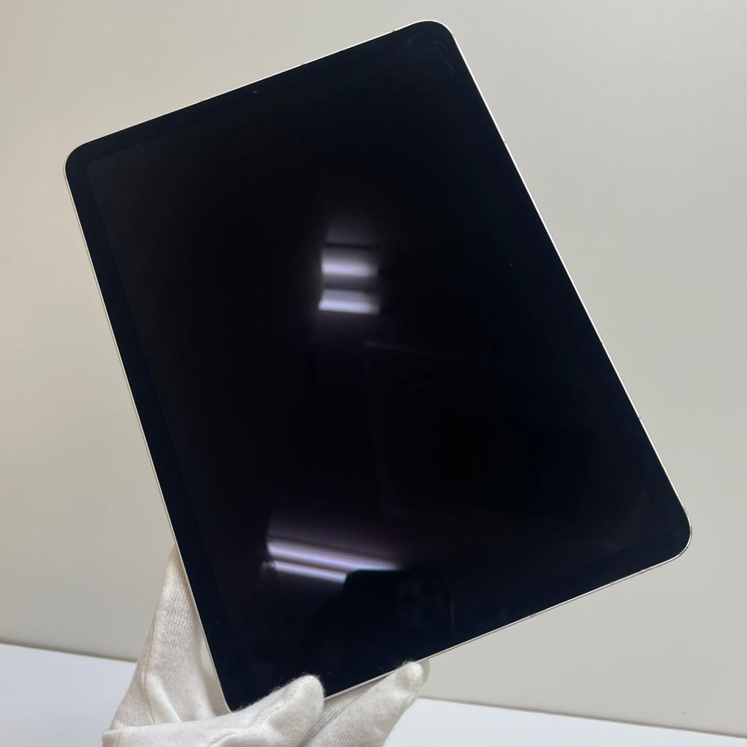 iPad Air 第4世代 64GB Wi-Fi + Cellular 84%