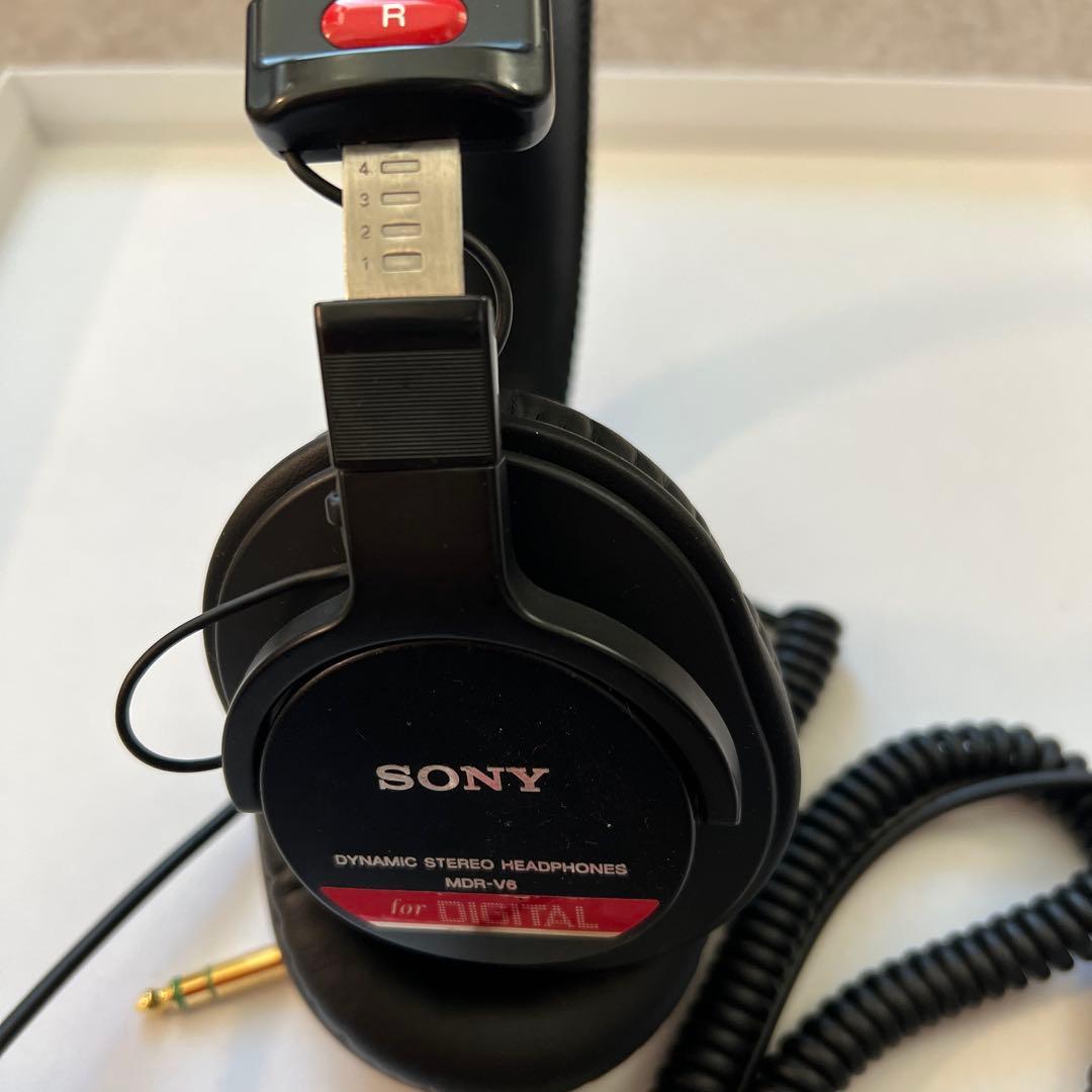 SONY MDR-V6 ダイナミックヘッドフォン