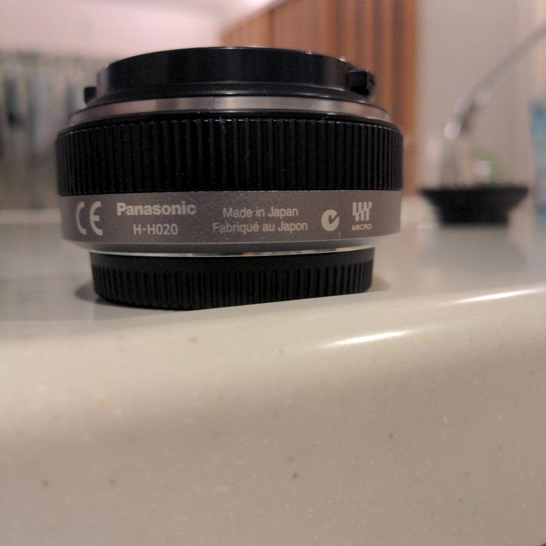 H-H020 単焦点レンズ　LUMIX　フォーサーズ　20mm
