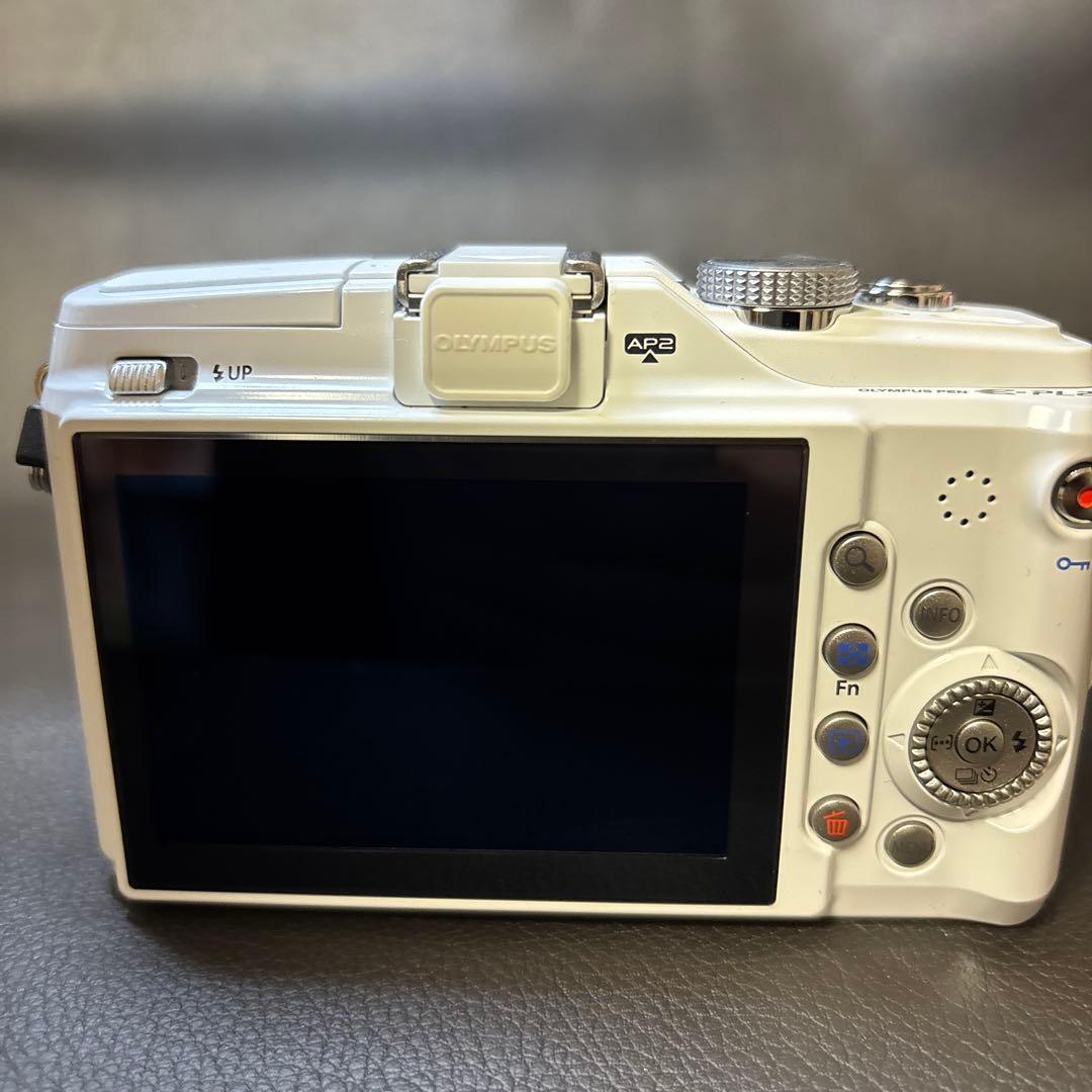 【動作良好・箱付き】OLYMPUS PEN E-PL2 ダブルズームキット