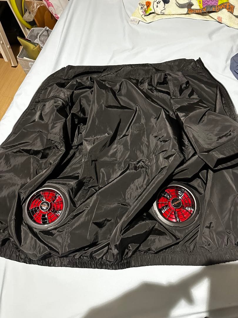 最終値下げ！空調服 Lサイズ 黒 2ファン バッテリー充電器付き