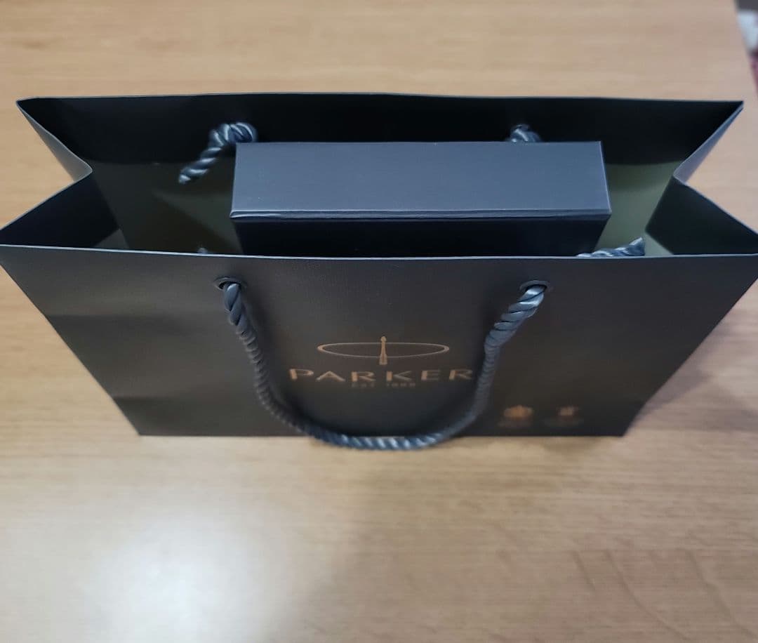 ​【極美品】パーカー ソネット ボールペン マットブラックCT 純正ペンケース付