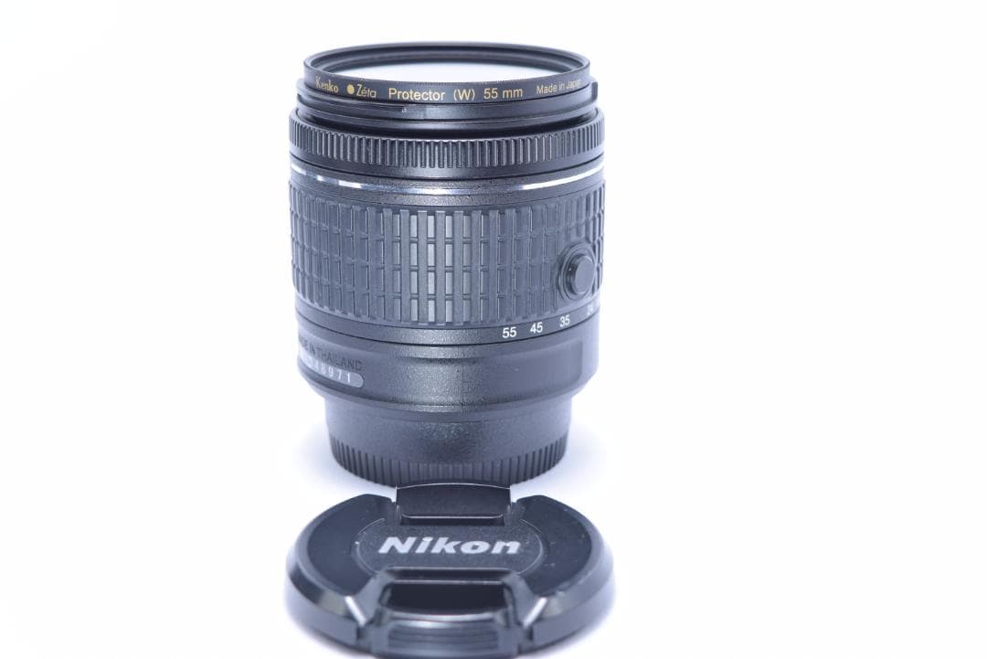 ①Nikon D3400 デジタル一眼レフ　Wレンズセット　手振れ補正レンズ付き