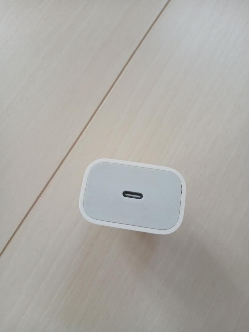 Apple iPad 10.2インチ シルバー