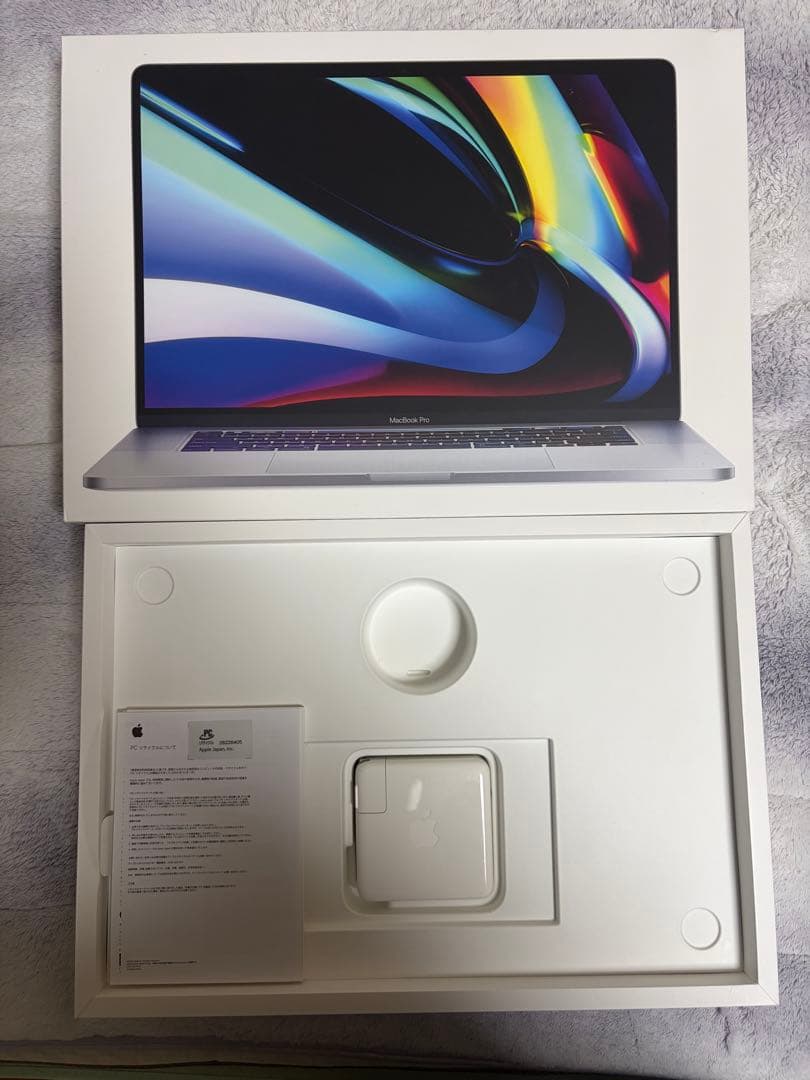 訳有 MacBook Pro16 2019 i9/32GB/1TBスペースグレイ