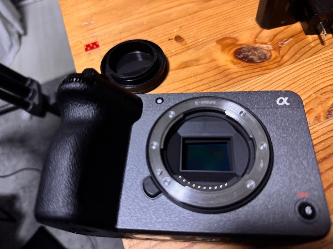 SONY FX30と汎用ズームレンズ18-105mmF4 128G SD