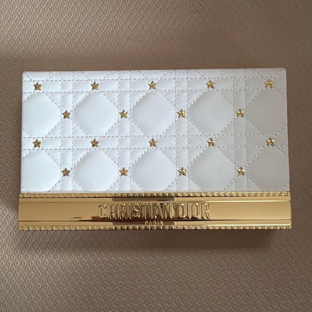 3000円OFFSALE中‼️Diorホリデーコレクション 2025年数量限定品