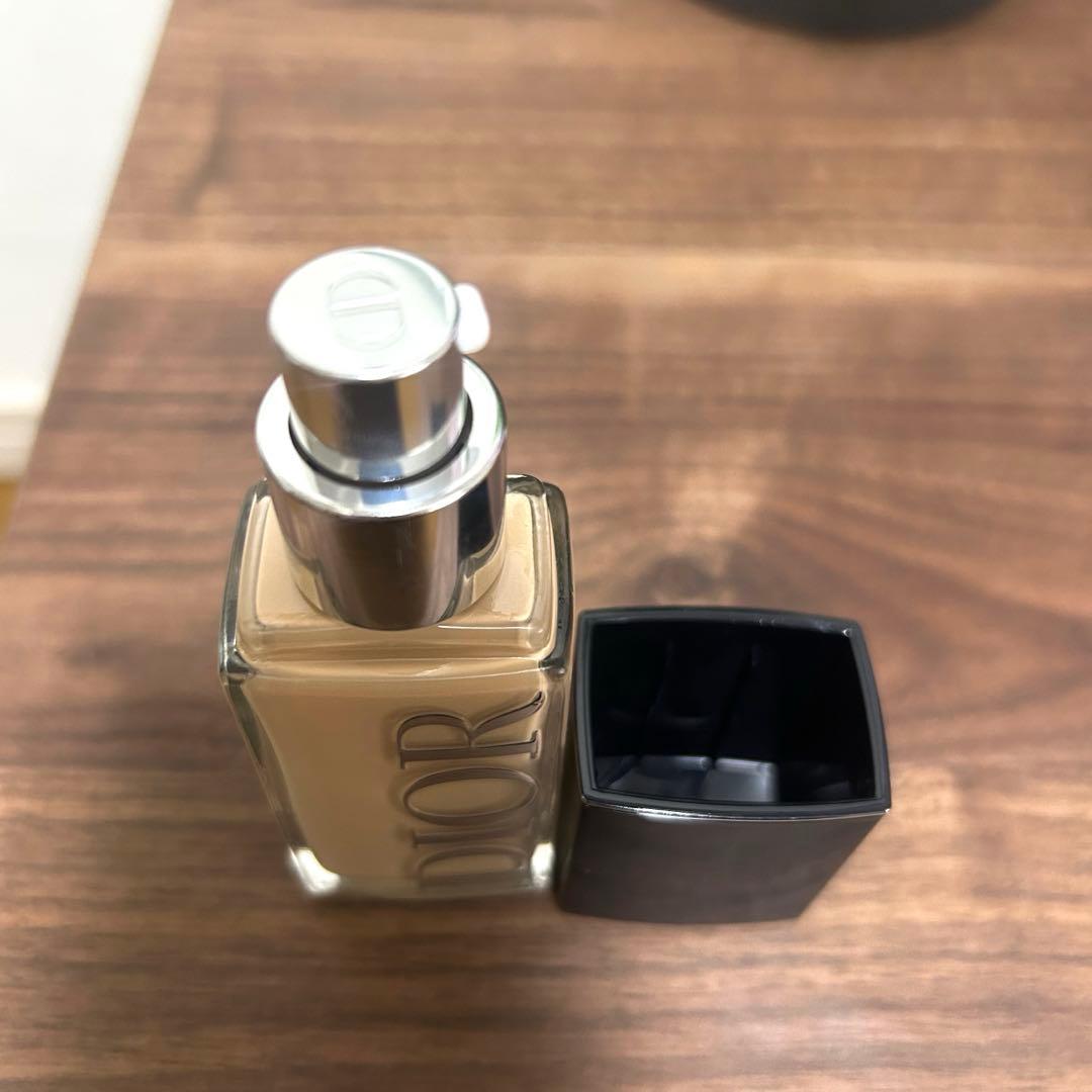 【DIOR】フォーエバーフルイドスキングロウ　1N