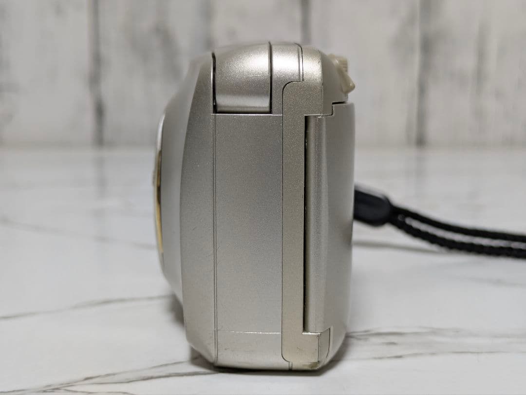 OLYMPUS　μ ZOOM 105 DELUXE