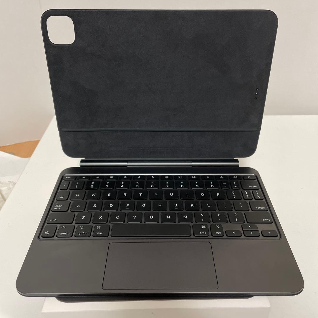 iPad Pro 11 M4 セルラー 2TB 本体 キーボード付 美品