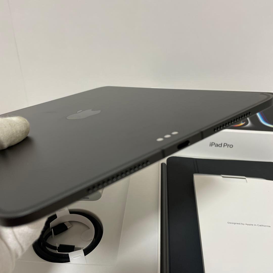 iPad Pro 11 M4 セルラー 2TB 本体 キーボード付 美品