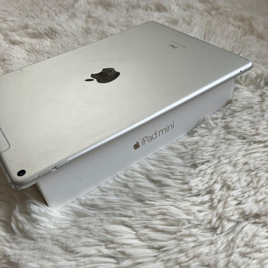 【1台限定価格】iPad Air3 64GB SIMフリー 【即発送】【付属品】