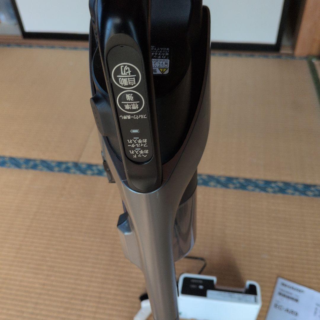 SHARP コードレスクリーナーEC-AR9 スティック掃除機　電池式掃除機