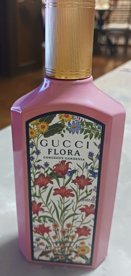 GUCCI FLORA GORGEOUS GARDENIA 香水
