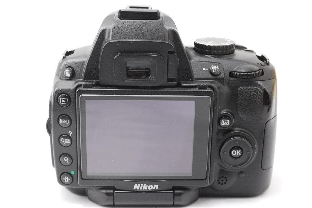 Nikon D5000 レンズセット　初心者おすすめ　スマホ転送　一眼レフカメラ