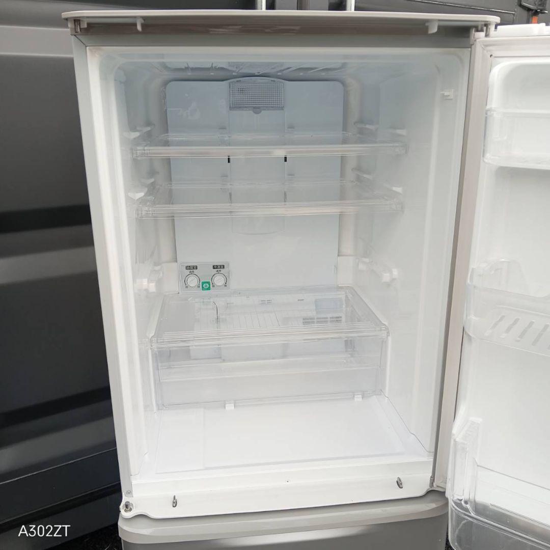 G24J4安心保証付 SHARP　大型冷蔵庫 3ドア　350L